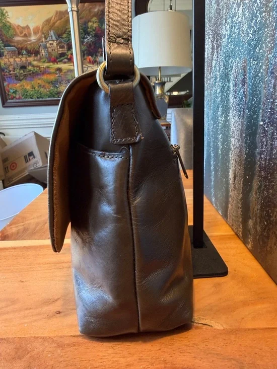 Patricia Nash Quiet Luxury Leather Crossbody Bag Olive Green + Coin Purse (VGUC) - Picture 9 of 17